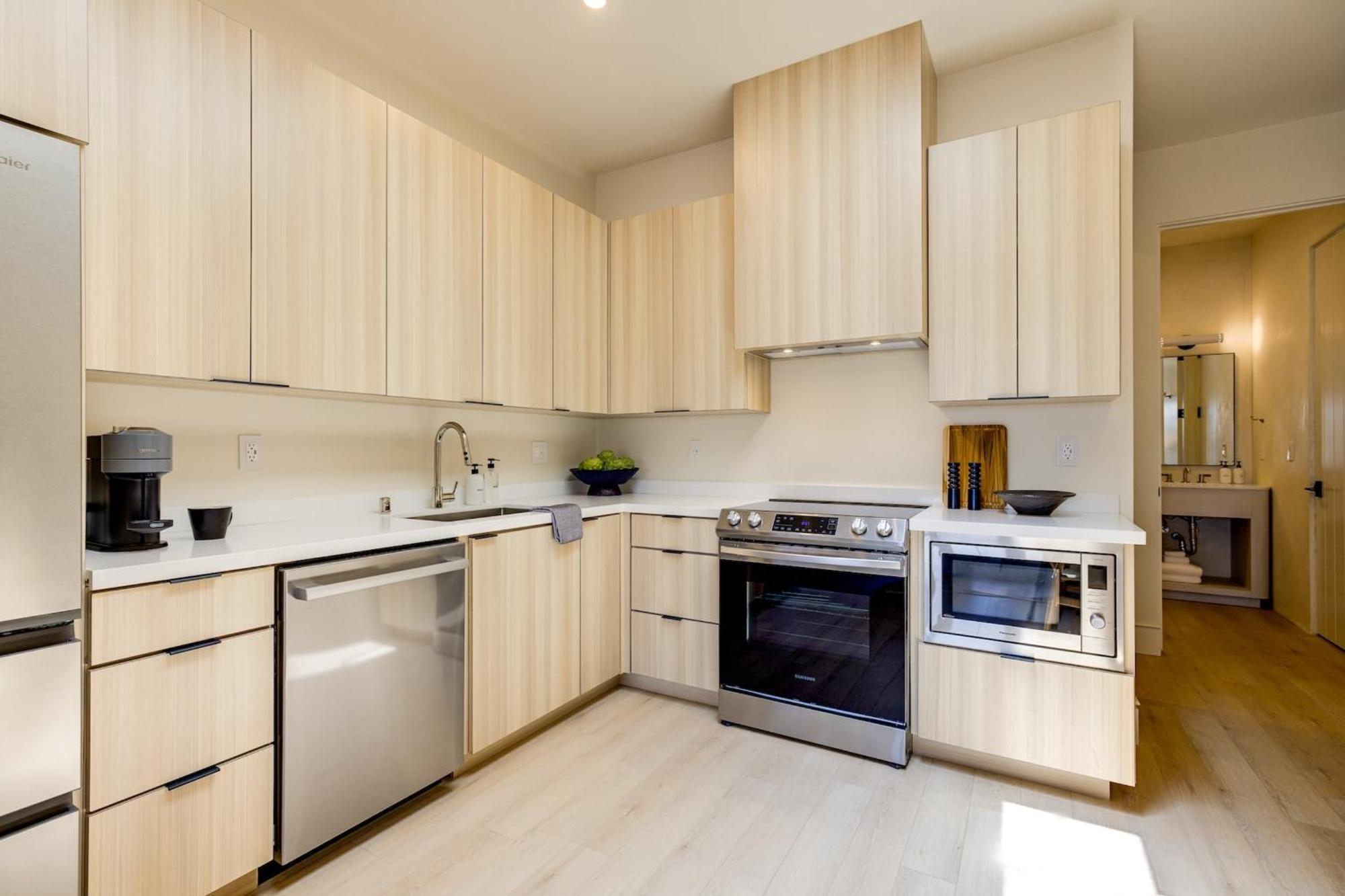 Casa De La Vina - Boutique Apartments In Downtown Santa Barbara Ngoại thất bức ảnh